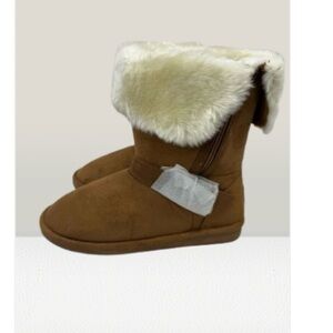 Easy USA Women’s Boots sz 7 Fur Winter Insulated Microfiber NEW # box M171